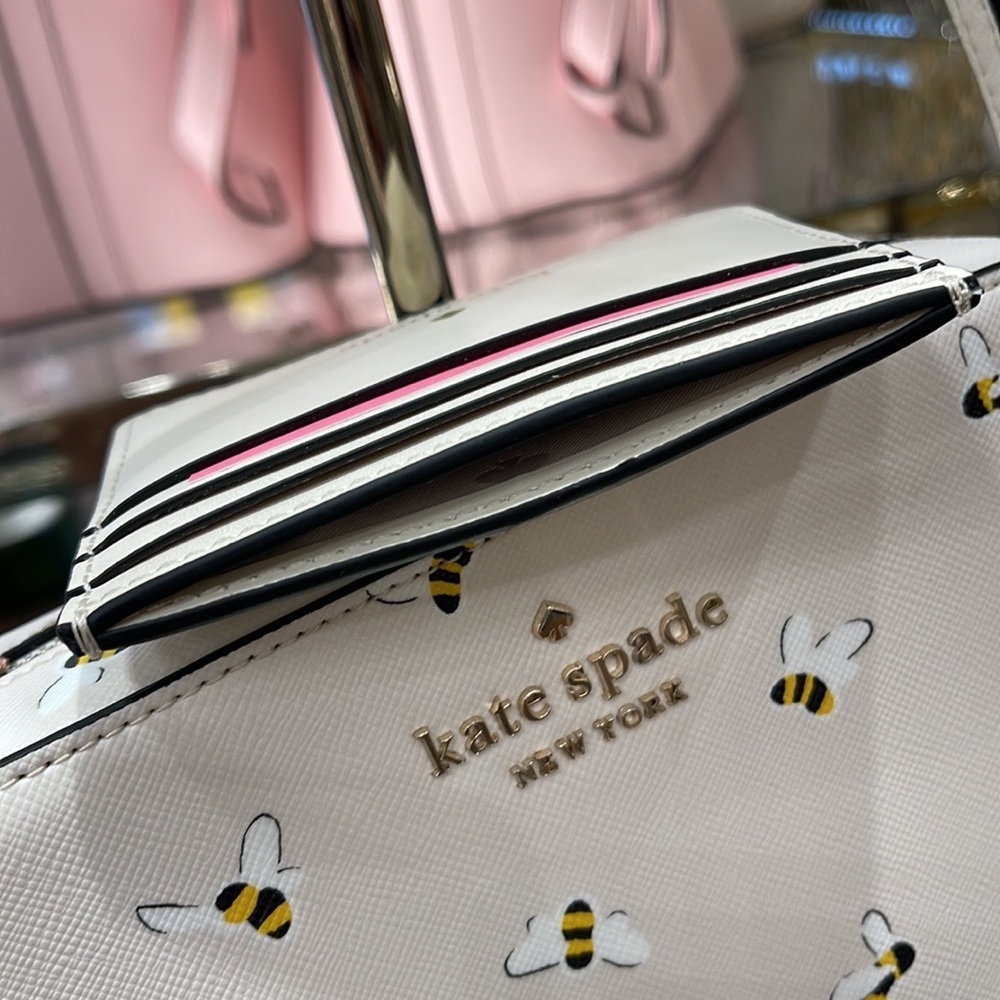 Kate Spade honey bee small slim card holder
PARCHMENT MULTI - Picture 13 of 16